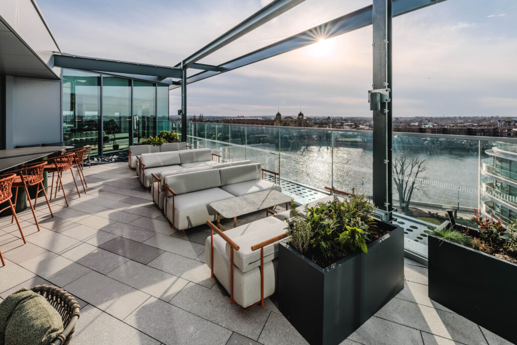 Lab Space in London at Refinery